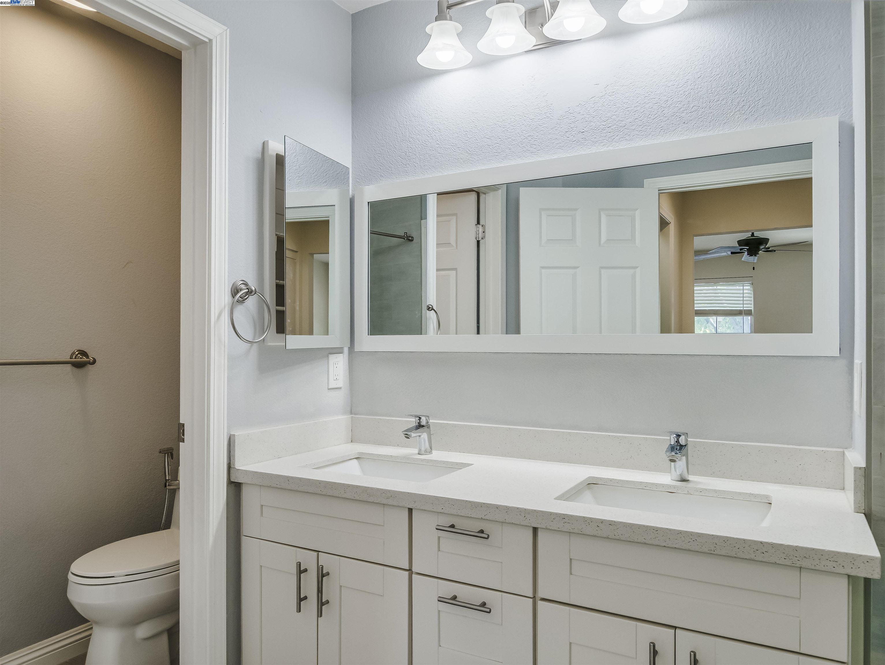 Detail Gallery Image 7 of 21 For 432 Curraghmore Court, San Jose,  CA 95136 - 3 Beds | 2/1 Baths