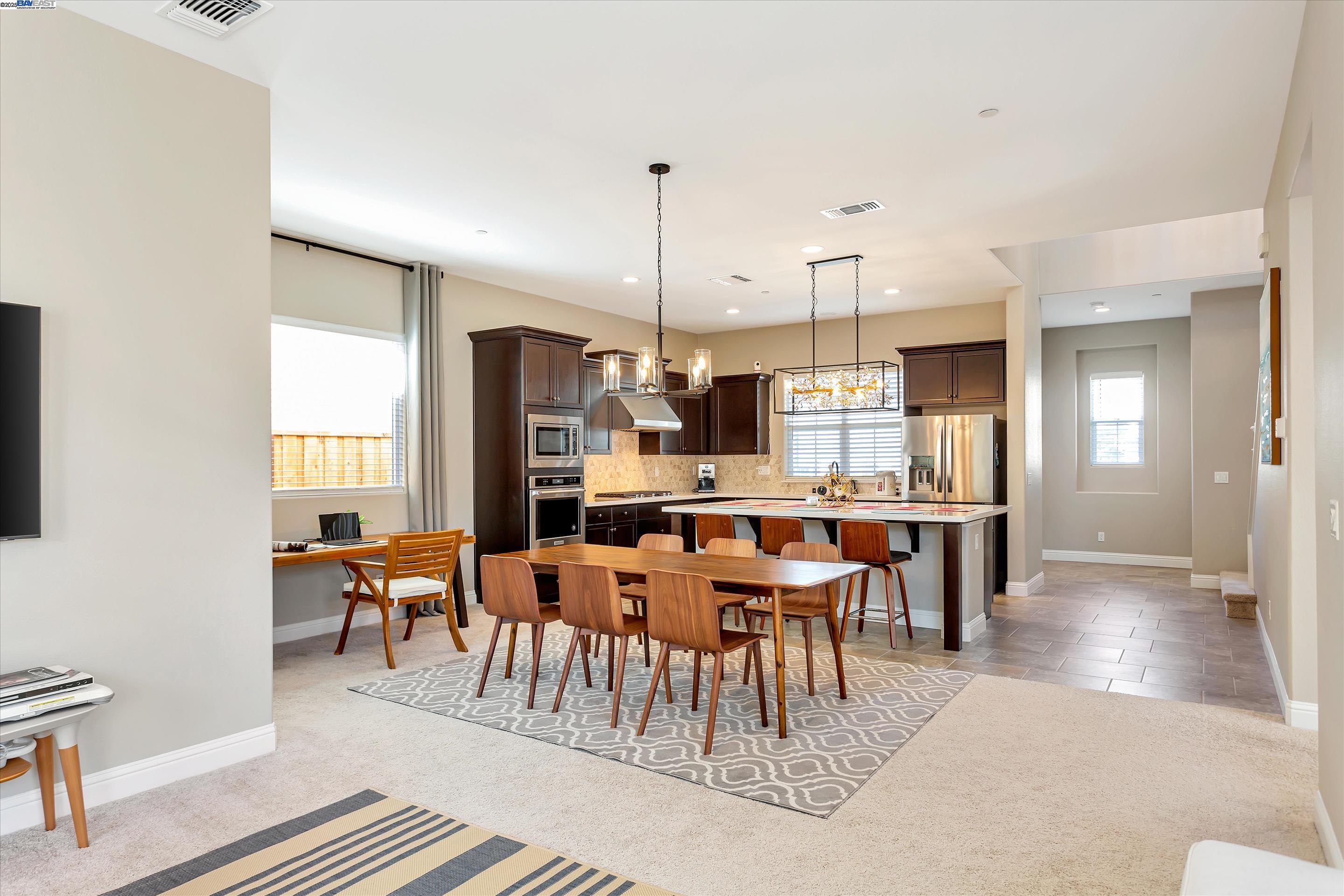 3010 Arido Way, Marina, California 93933, 4 Bedrooms Bedrooms, 9 Rooms Rooms,2 BathroomsBathrooms,Residential Lease,For Rent,3010 Arido Way,41101980