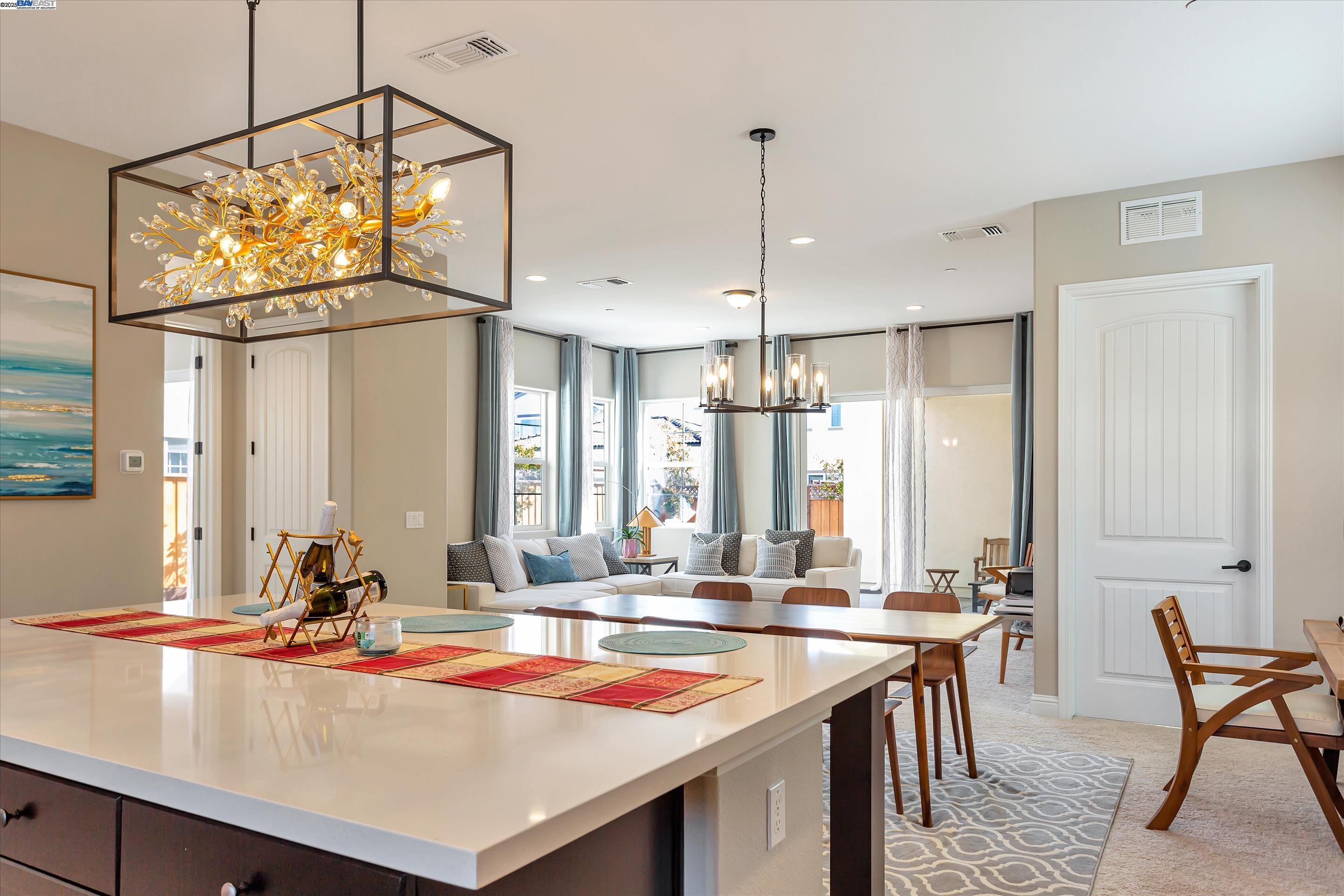 3010 Arido Way, Marina, California 93933, 4 Bedrooms Bedrooms, 9 Rooms Rooms,2 BathroomsBathrooms,Residential Lease,For Rent,3010 Arido Way,41101980