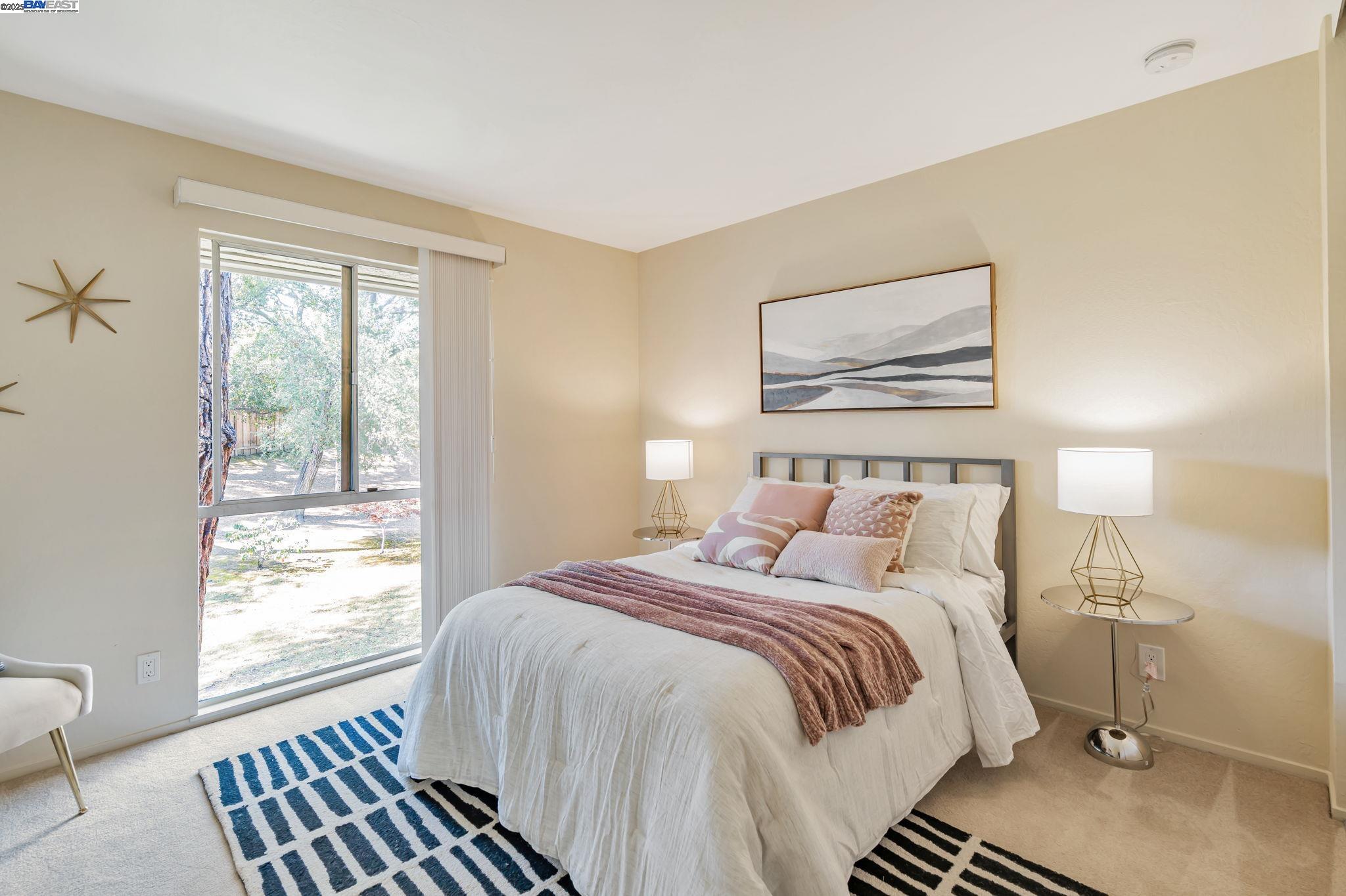 Detail Gallery Image 22 of 40 For 675 Sharon Park Dr #245,  Menlo Park,  CA 94025 - 2 Beds | 2 Baths