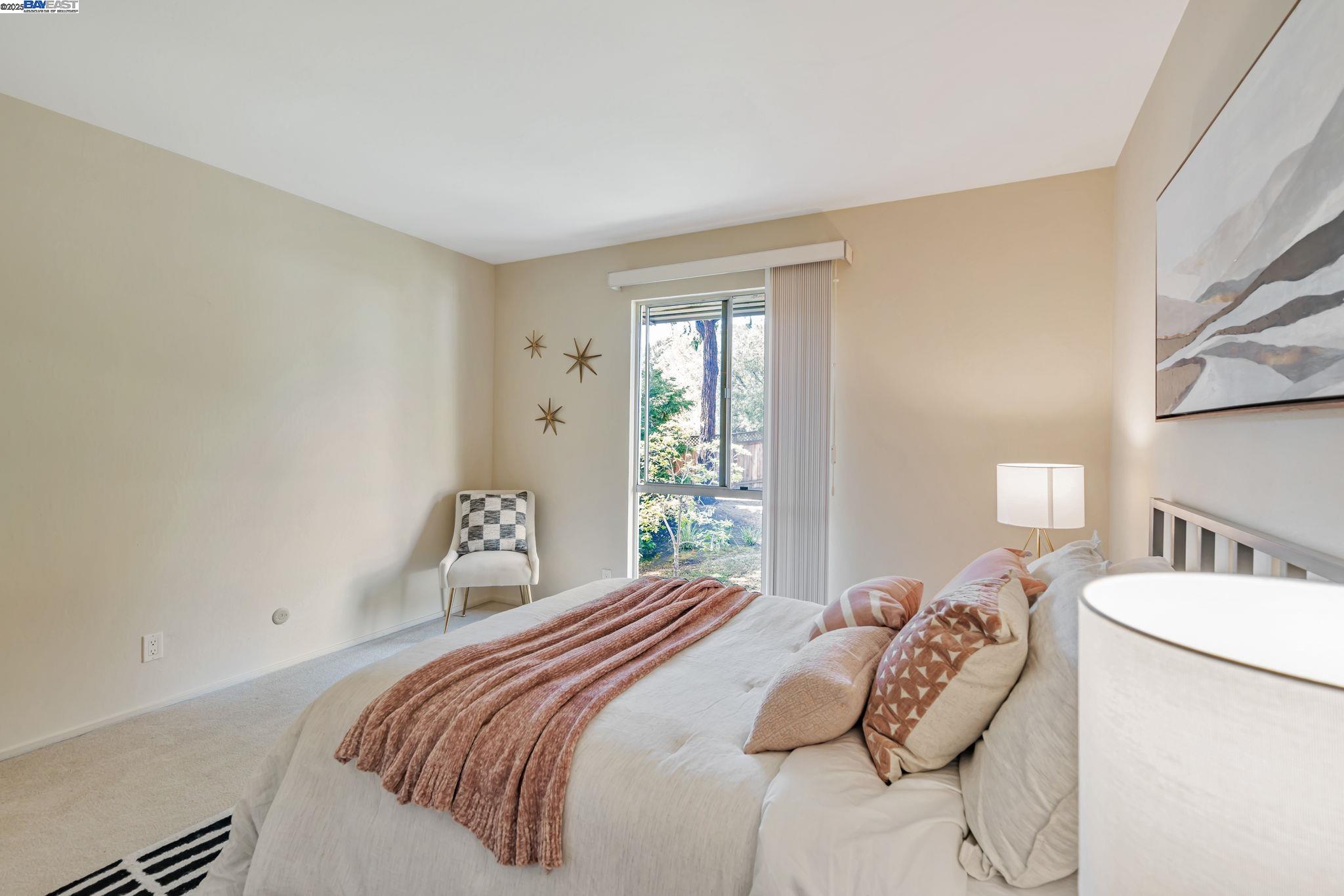 Detail Gallery Image 23 of 40 For 675 Sharon Park Dr #245,  Menlo Park,  CA 94025 - 2 Beds | 2 Baths