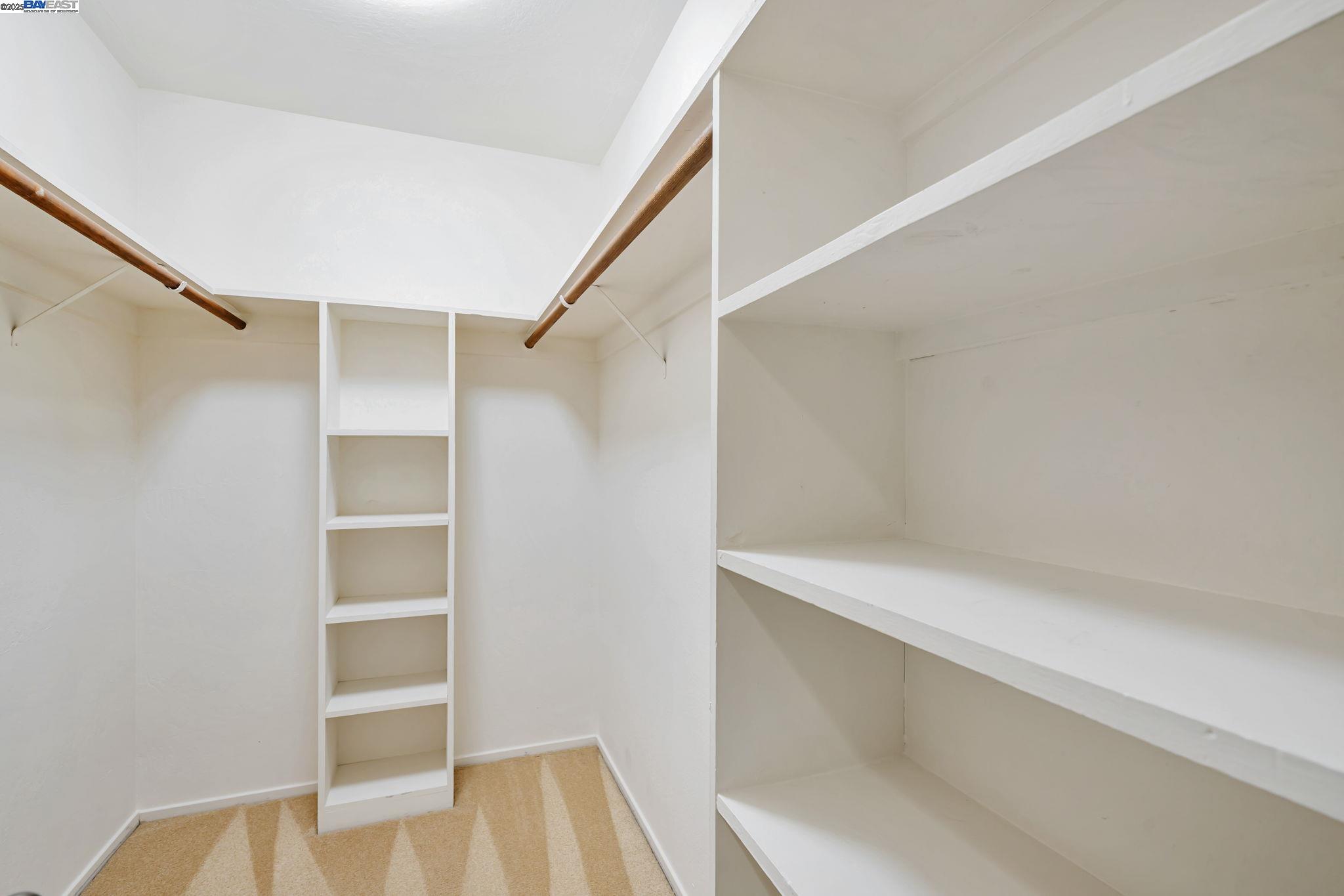 Detail Gallery Image 30 of 40 For 675 Sharon Park Dr #245,  Menlo Park,  CA 94025 - 2 Beds | 2 Baths