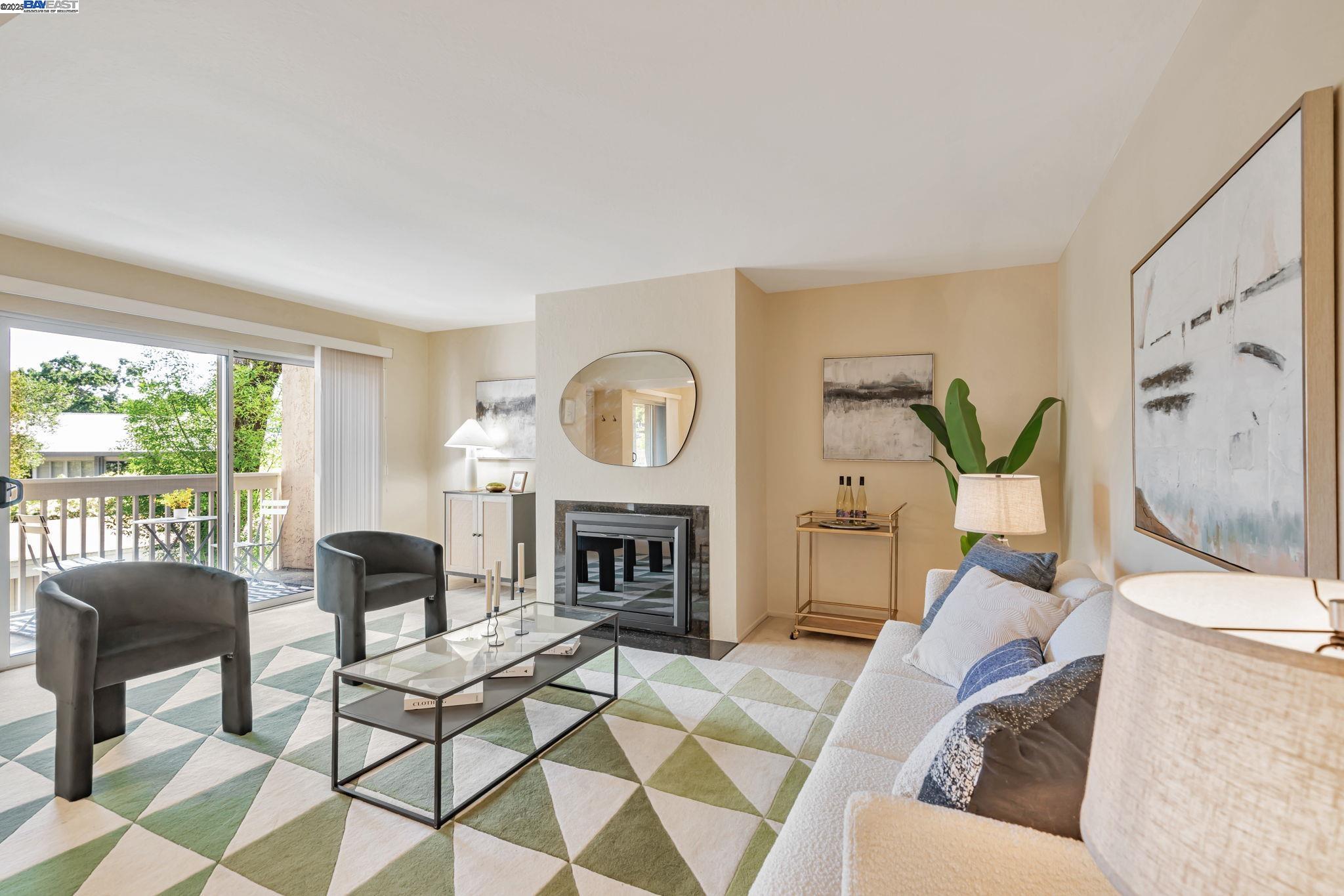 Detail Gallery Image 10 of 40 For 675 Sharon Park Dr #245,  Menlo Park,  CA 94025 - 2 Beds | 2 Baths