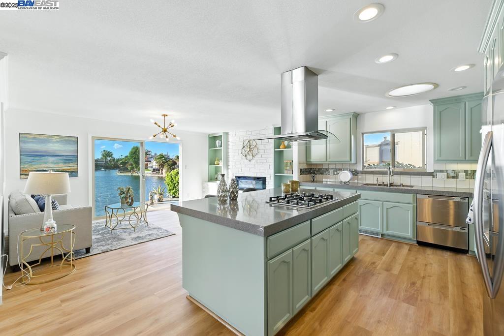 Detail Gallery Image 16 of 58 For 11 Alhambra Ct, Antioch,  CA 94509 - 3 Beds | 3 Baths