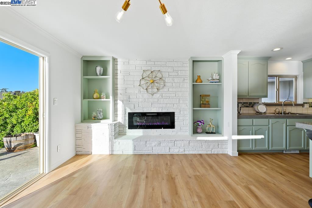 Detail Gallery Image 25 of 58 For 11 Alhambra Ct, Antioch,  CA 94509 - 3 Beds | 3 Baths