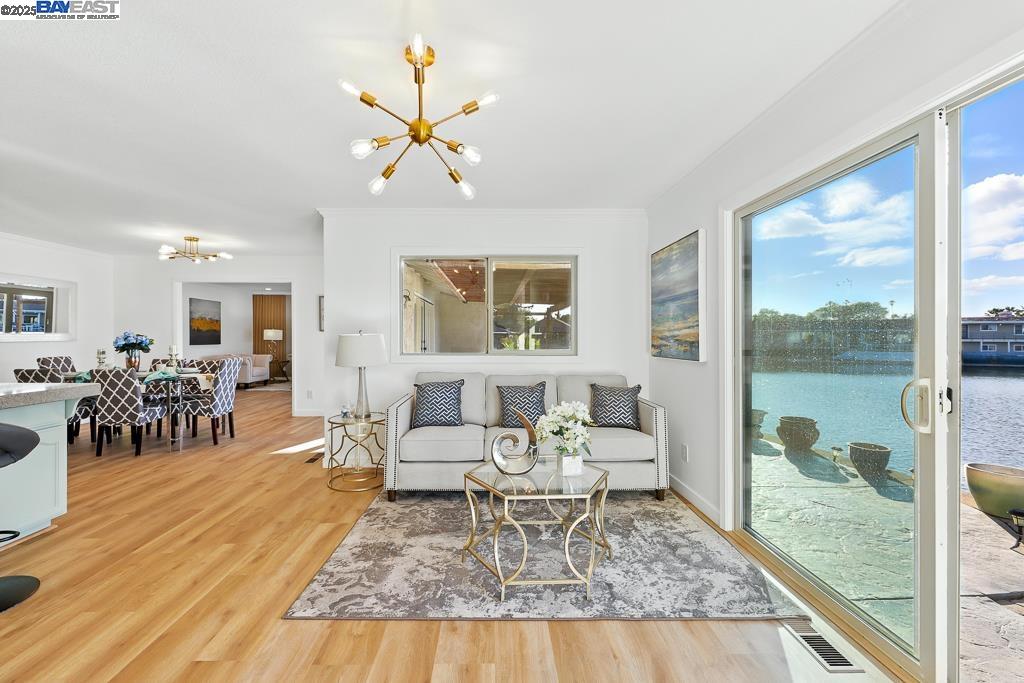 Detail Gallery Image 27 of 58 For 11 Alhambra Ct, Antioch,  CA 94509 - 3 Beds | 3 Baths