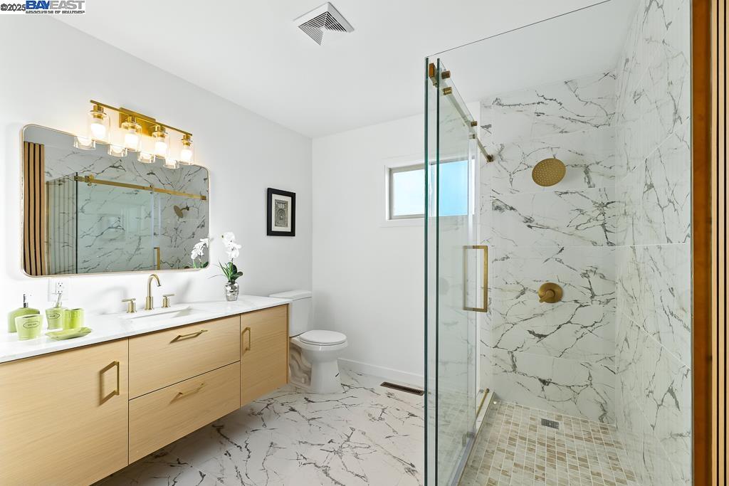 Detail Gallery Image 32 of 58 For 11 Alhambra Ct, Antioch,  CA 94509 - 3 Beds | 3 Baths