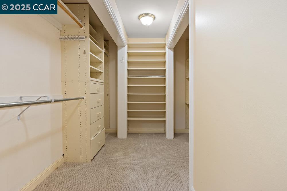 Detail Gallery Image 36 of 60 For 3949 Canyon Rd, Lafayette,  CA 94549-2701 - 5 Beds | 5/1 Baths