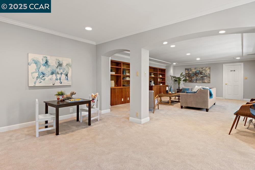 Detail Gallery Image 44 of 60 For 3949 Canyon Rd, Lafayette,  CA 94549-2701 - 5 Beds | 5/1 Baths