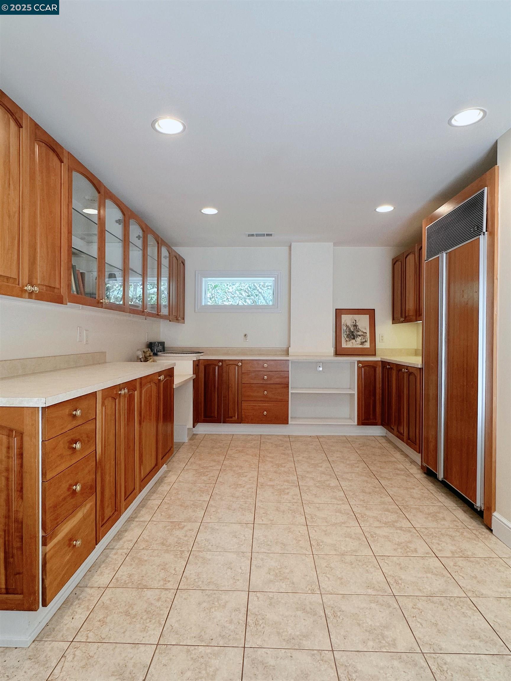 Detail Gallery Image 48 of 60 For 3949 Canyon Rd, Lafayette,  CA 94549-2701 - 5 Beds | 5/1 Baths