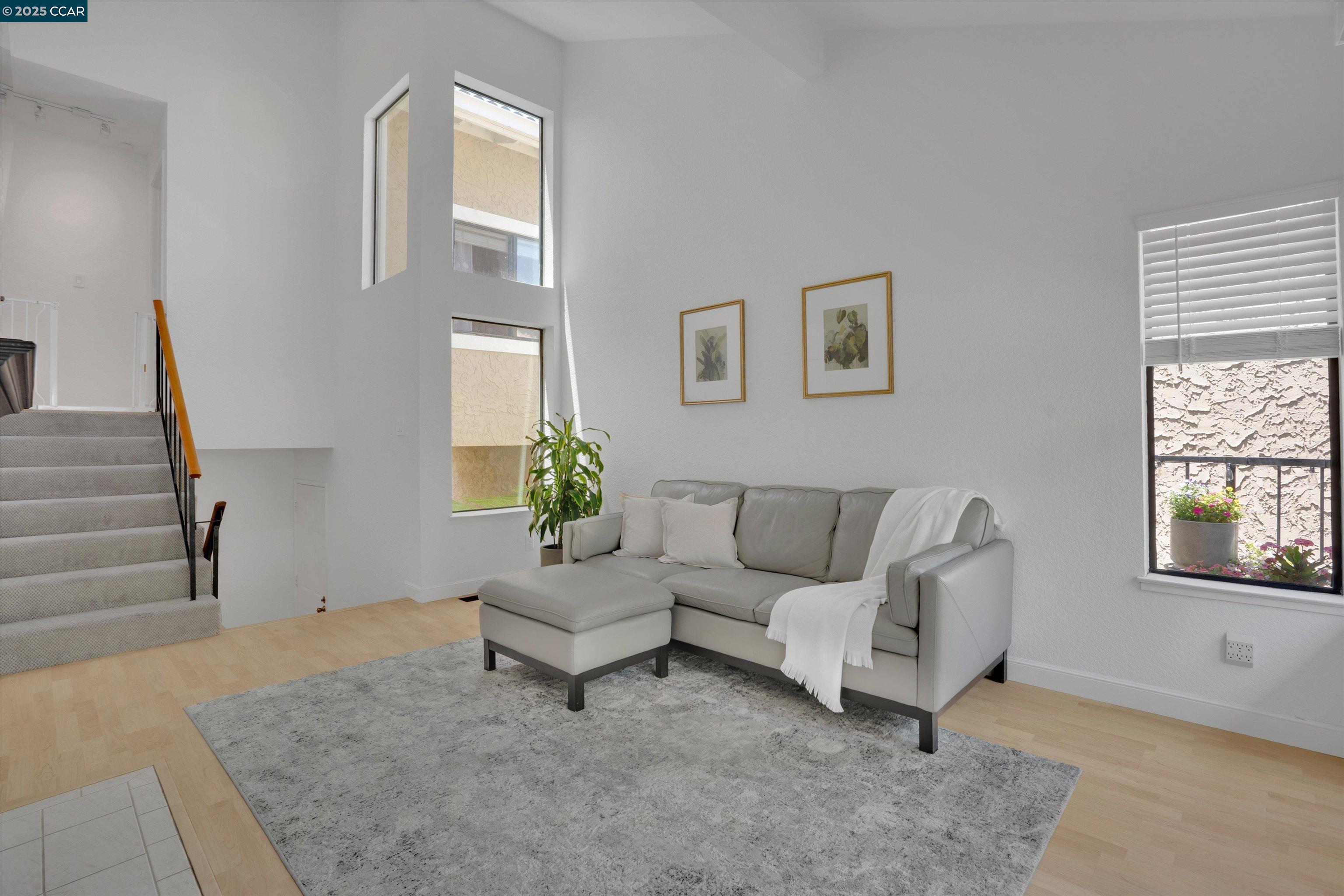 Photo #2: 41101984 Listing 