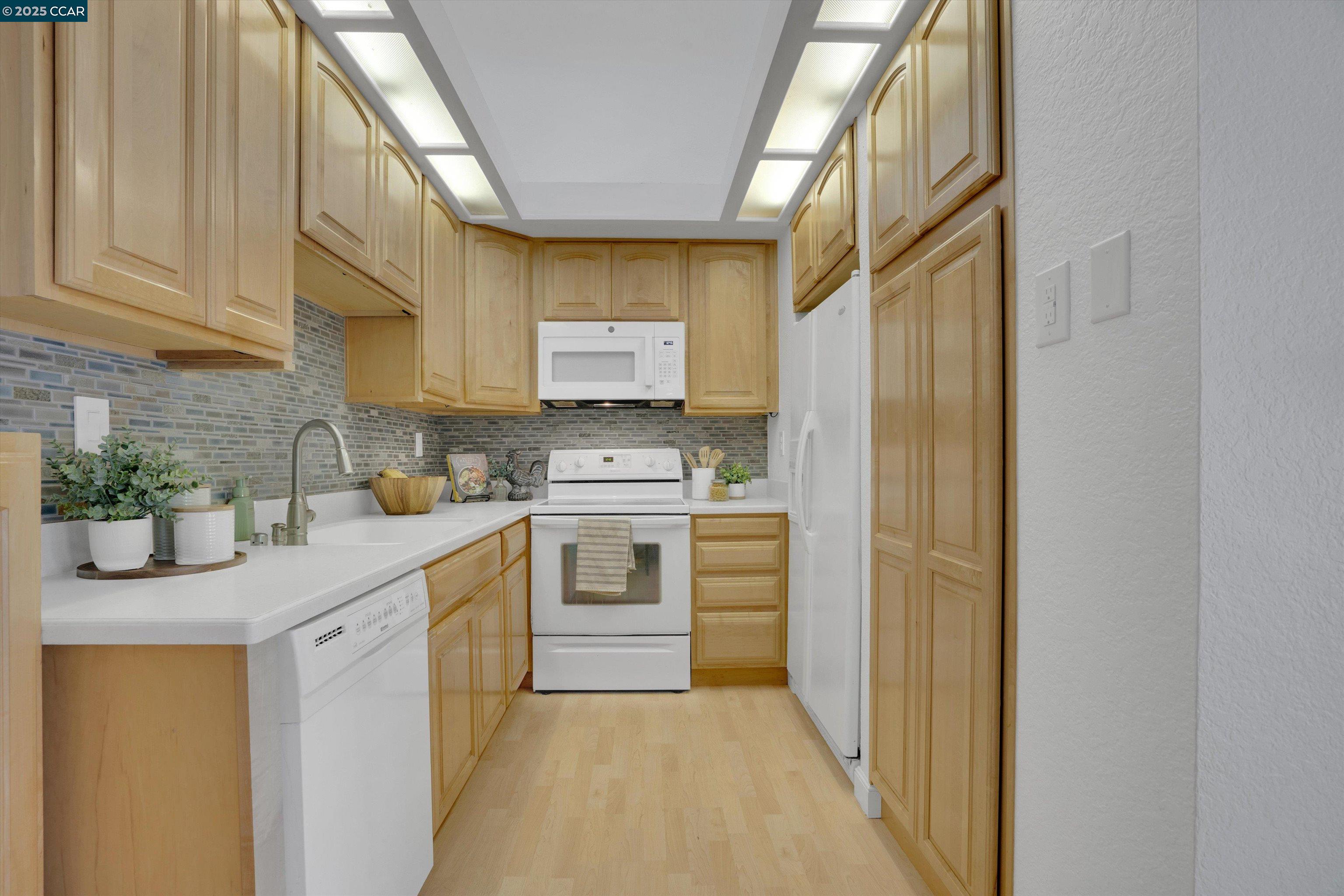 Photo #3: 41101984 Listing 