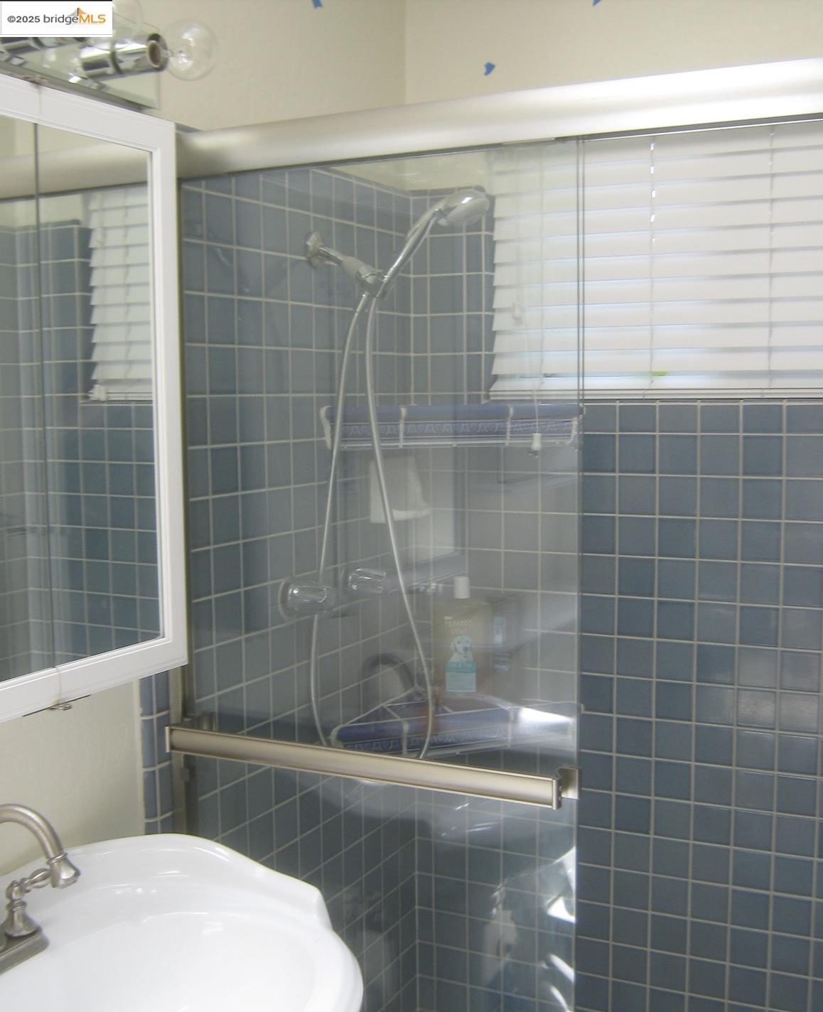 Detail Gallery Image 14 of 23 For 2075 Lakewood Dr, San Jose,  CA 95132-1024 - 3 Beds | 2 Baths