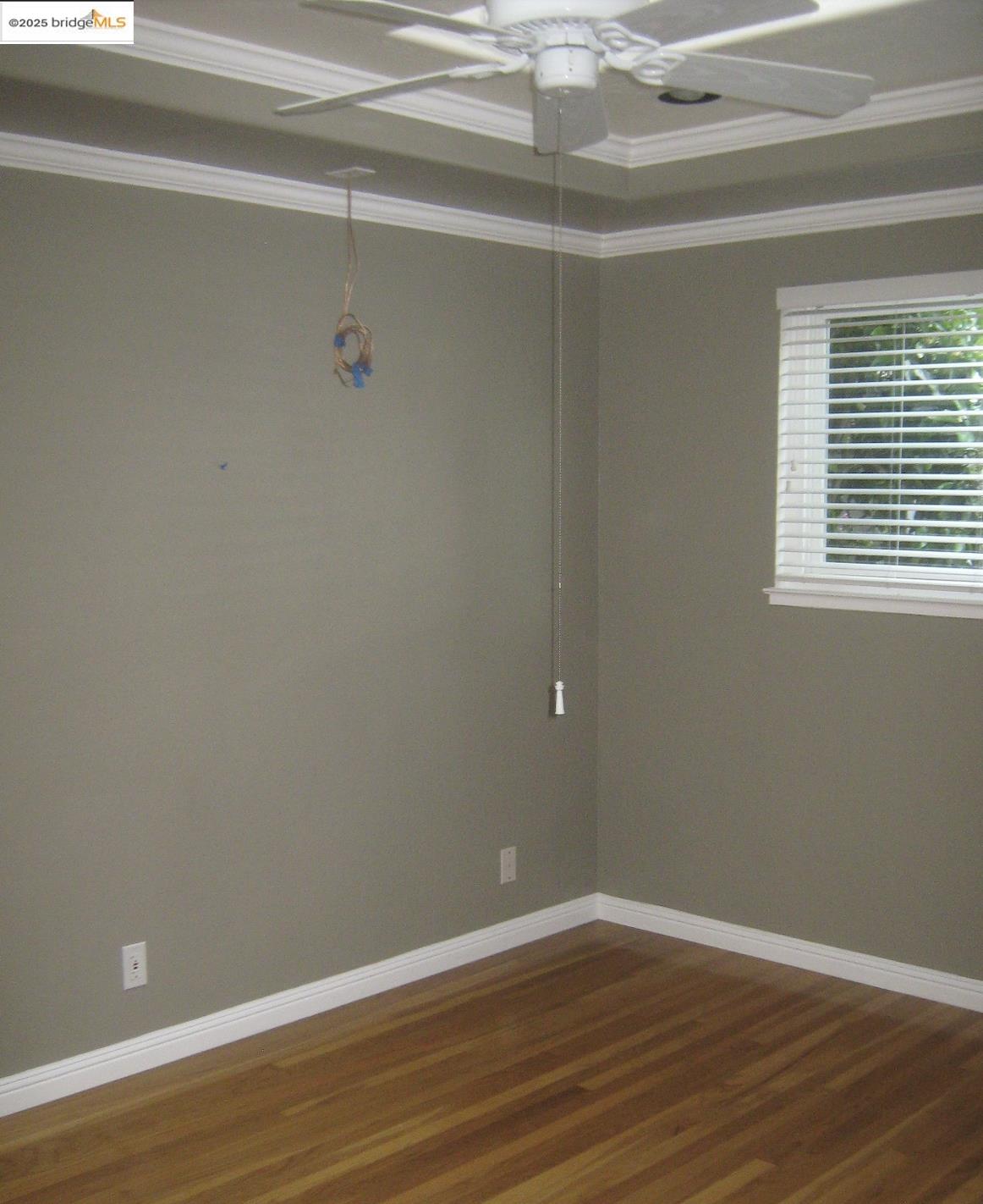 Detail Gallery Image 7 of 23 For 2075 Lakewood Dr, San Jose,  CA 95132-1024 - 3 Beds | 2 Baths