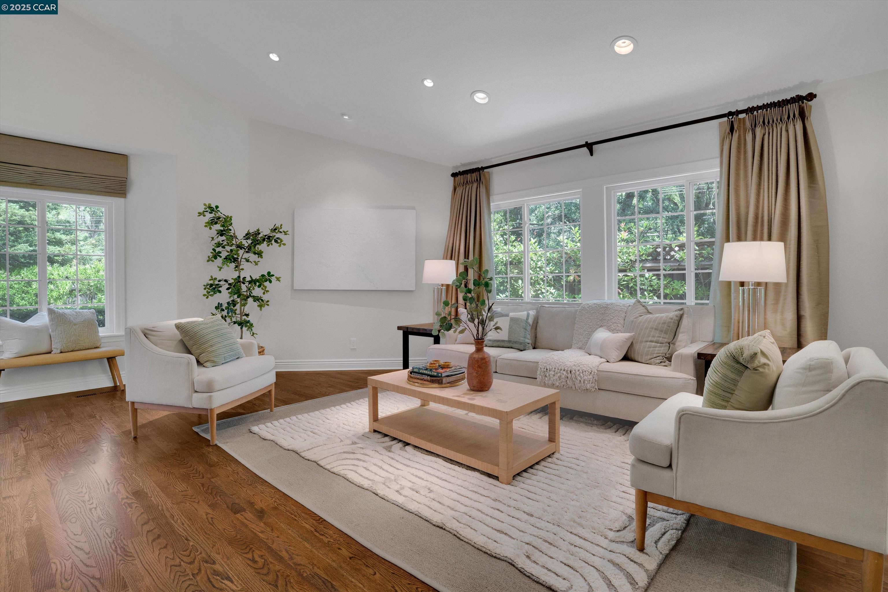 Detail Gallery Image 10 of 41 For 2345 San Miguel Dr, Walnut Creek,  CA 94596 - 4 Beds | 2/1 Baths