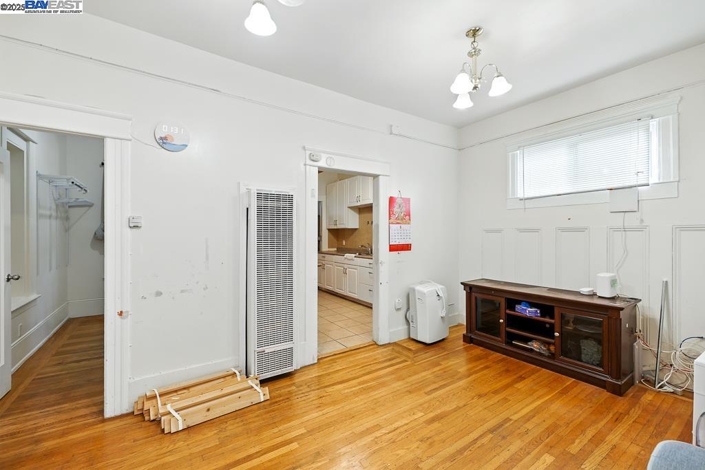 Detail Gallery Image 12 of 52 For 1519-1521 Jackson St, San Francisco,  CA 94109 - – Beds | – Baths
