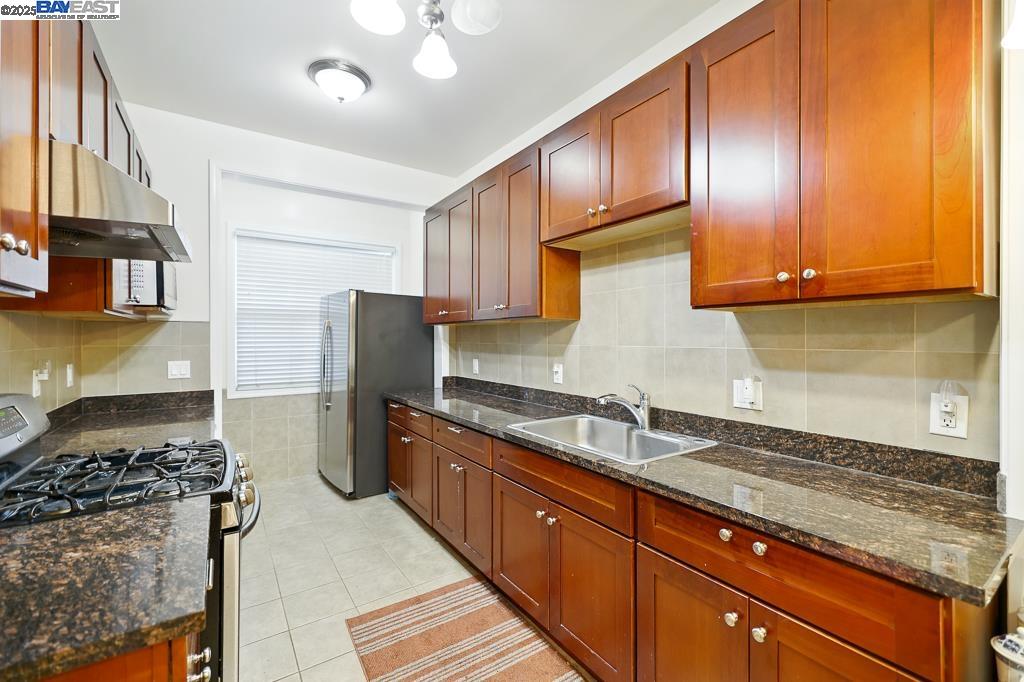 Detail Gallery Image 33 of 52 For 1519-1521 Jackson St, San Francisco,  CA 94109 - – Beds | – Baths