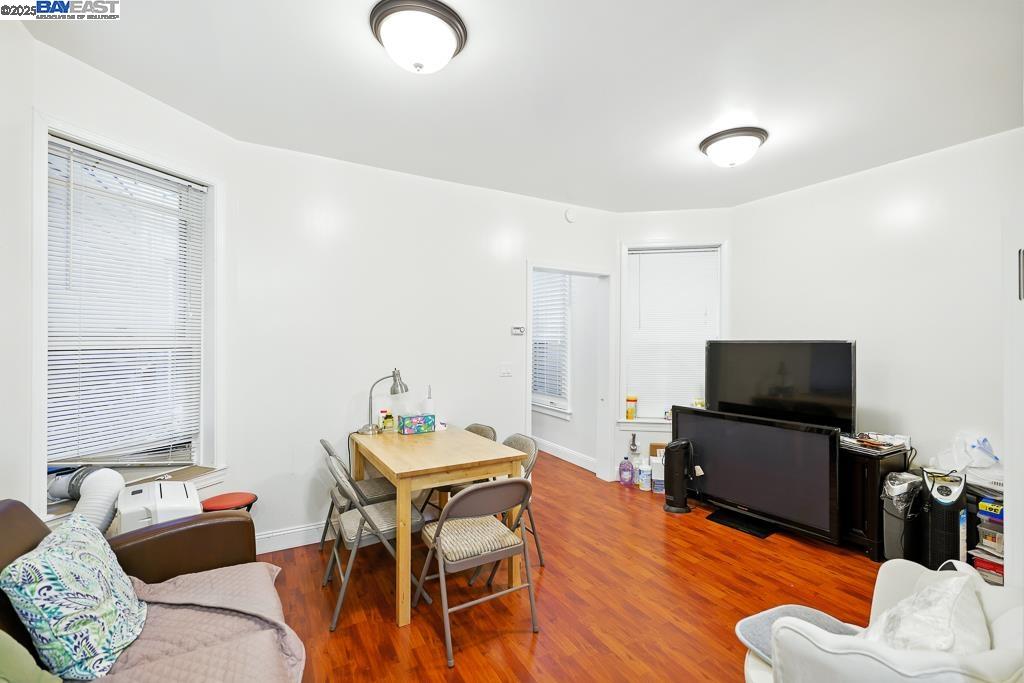 Detail Gallery Image 37 of 52 For 1519-1521 Jackson St, San Francisco,  CA 94109 - – Beds | – Baths
