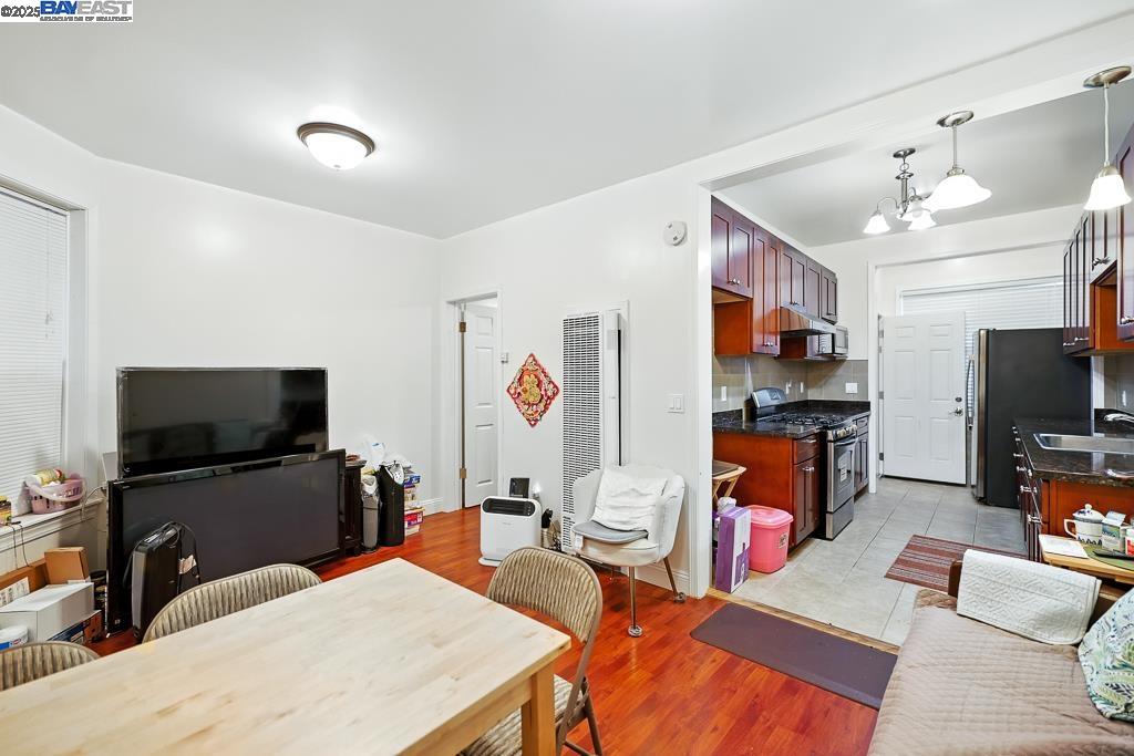 Detail Gallery Image 40 of 52 For 1519-1521 Jackson St, San Francisco,  CA 94109 - – Beds | – Baths