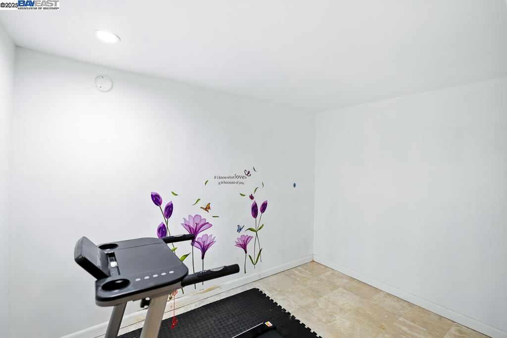 Detail Gallery Image 44 of 52 For 1519-1521 Jackson St, San Francisco,  CA 94109 - – Beds | – Baths