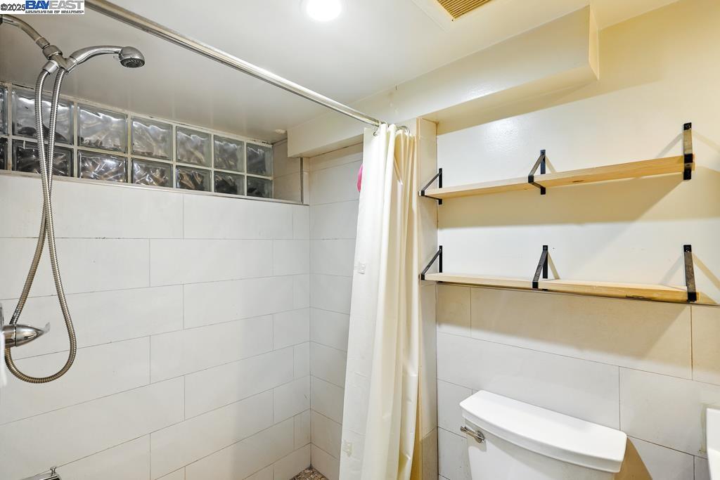 Detail Gallery Image 48 of 52 For 1519-1521 Jackson St, San Francisco,  CA 94109 - – Beds | – Baths
