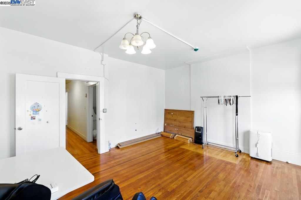 Detail Gallery Image 8 of 52 For 1519-1521 Jackson St, San Francisco,  CA 94109 - – Beds | – Baths