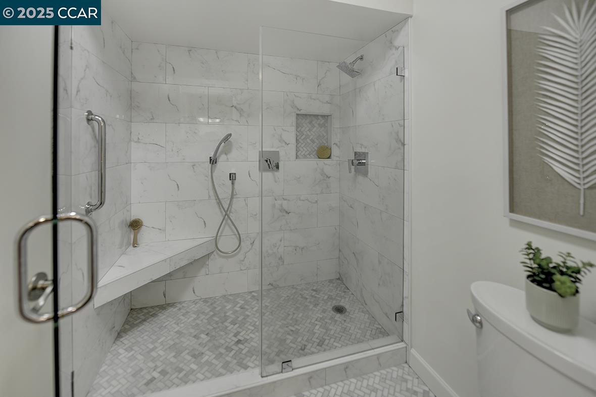 Photo #22: 41102001 Listing: Photo #22