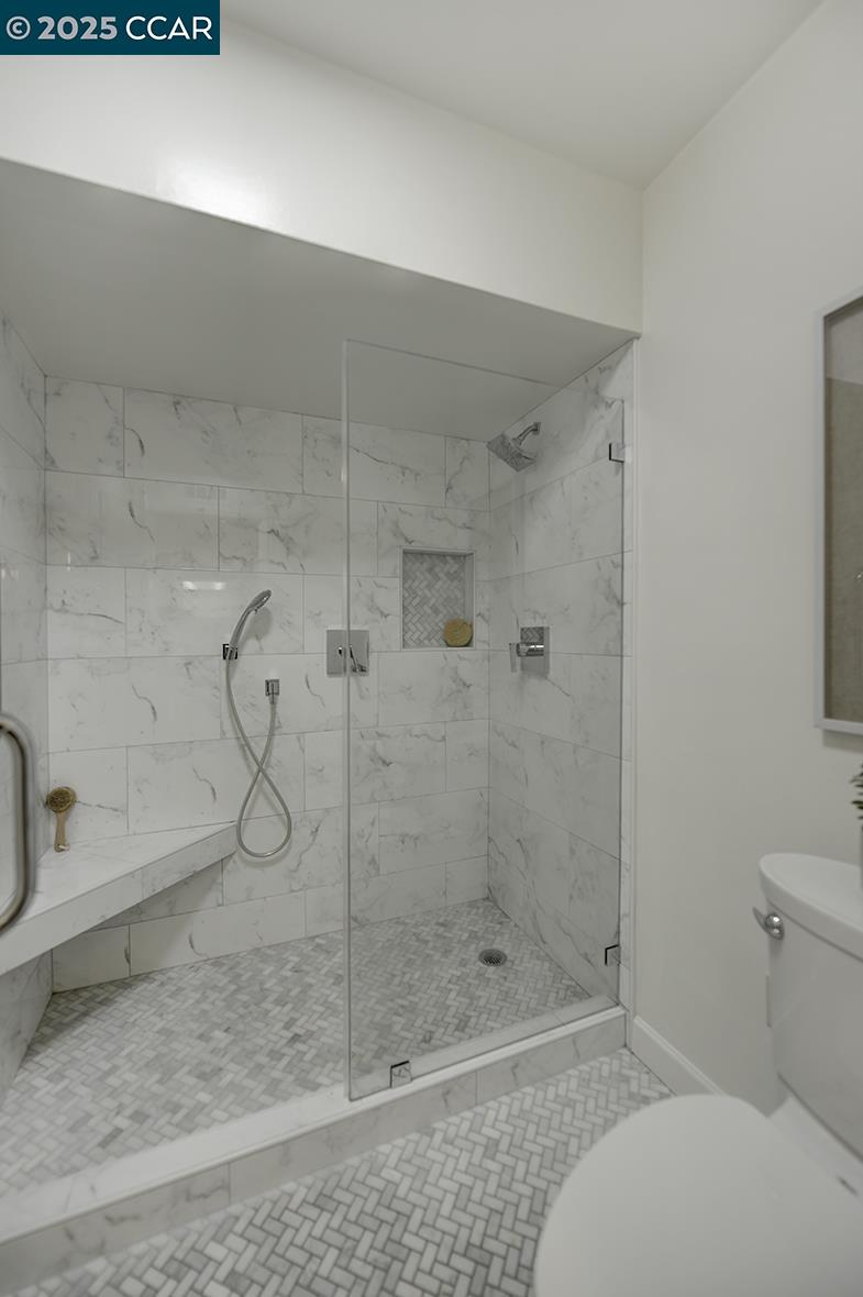 Photo #23: 41102001 Listing: Photo #23