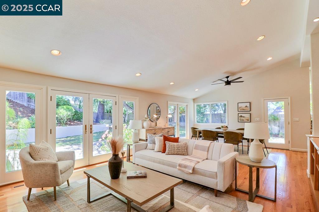 Detail Gallery Image 3 of 21 For 2317 Trotter Way, Walnut Creek,  CA 94596 - 4 Beds | 2 Baths