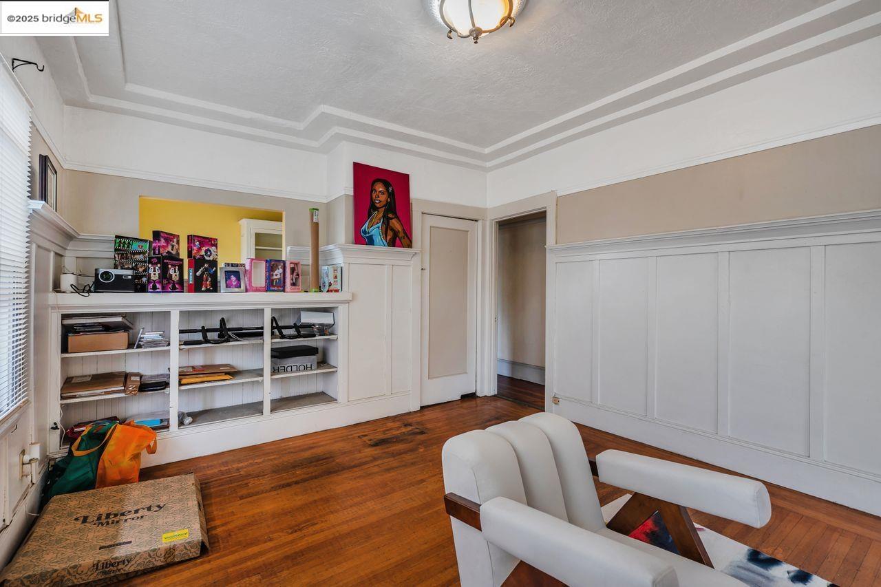 Detail Gallery Image 11 of 60 For 5537 Claremont Ave, Oakland,  CA 94618 - – Beds | – Baths