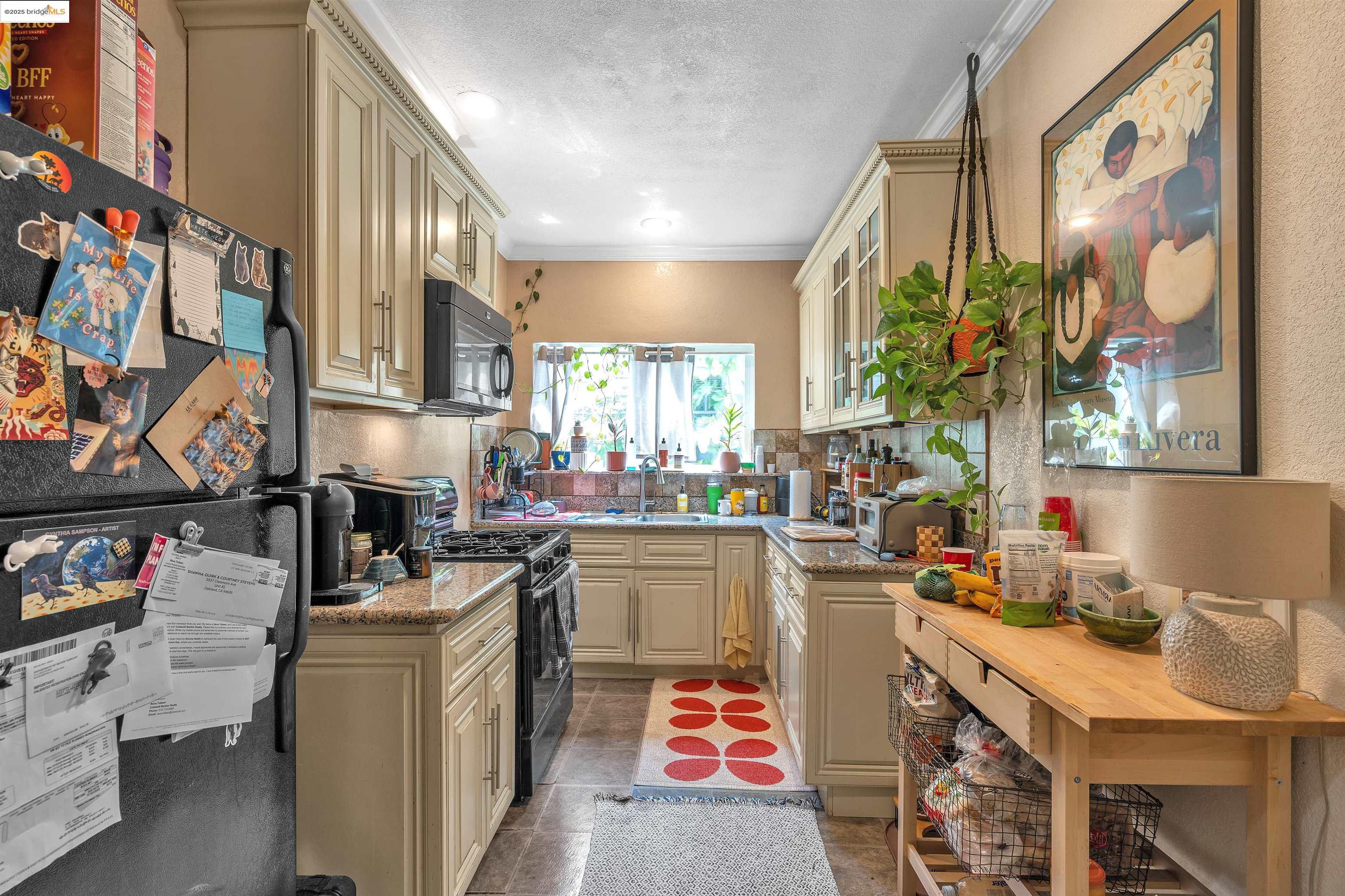 Detail Gallery Image 15 of 60 For 5537 Claremont Ave, Oakland,  CA 94618 - – Beds | – Baths