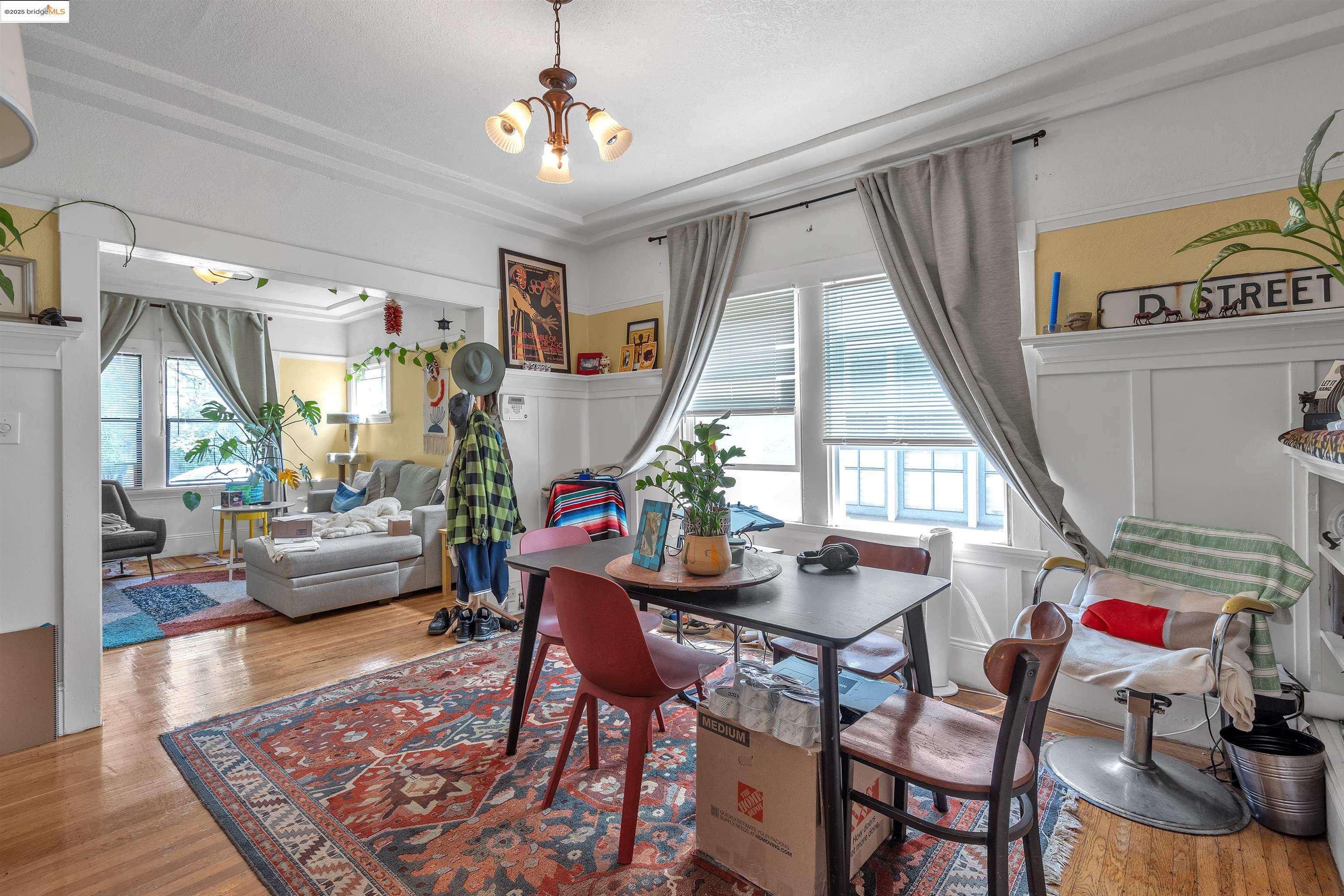 Detail Gallery Image 16 of 60 For 5537 Claremont Ave, Oakland,  CA 94618 - – Beds | – Baths
