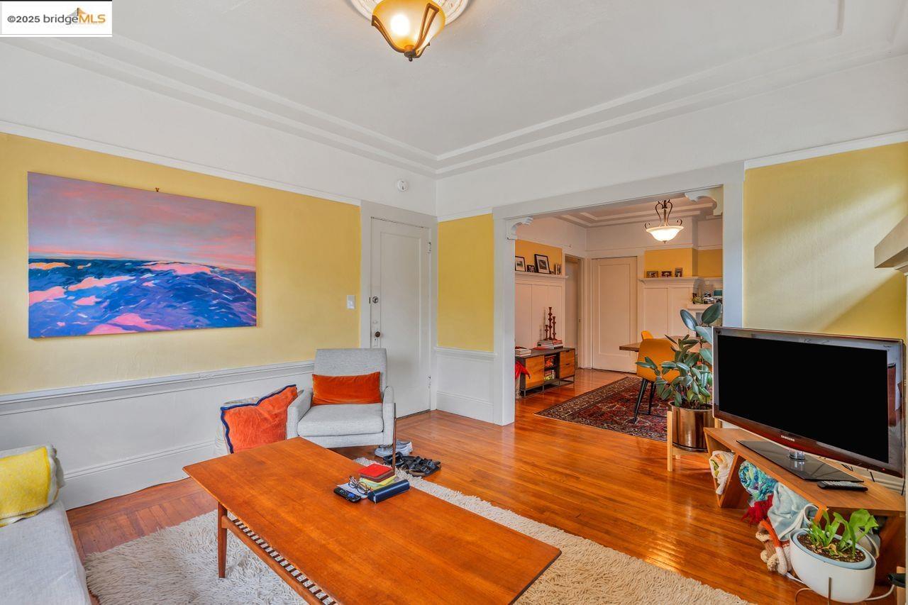 Detail Gallery Image 20 of 60 For 5537 Claremont Ave, Oakland,  CA 94618 - – Beds | – Baths