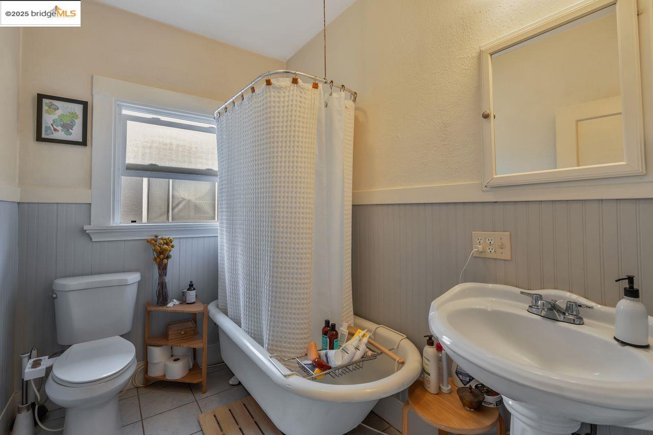 Detail Gallery Image 51 of 60 For 5537 Claremont Ave, Oakland,  CA 94618 - – Beds | – Baths