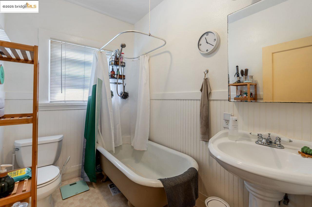 Detail Gallery Image 53 of 60 For 5537 Claremont Ave, Oakland,  CA 94618 - – Beds | – Baths