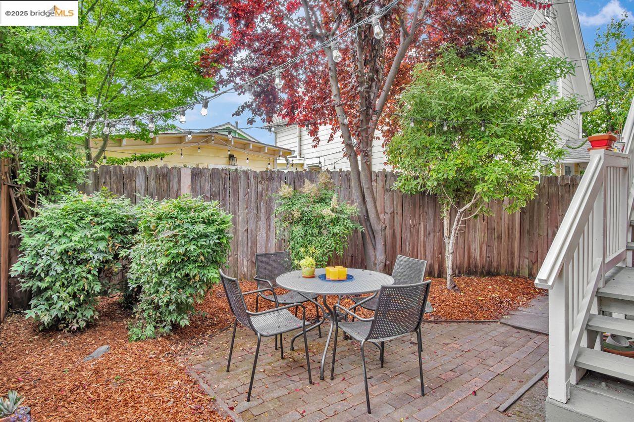 Photo #22: 41102011 Listing: Photo #22