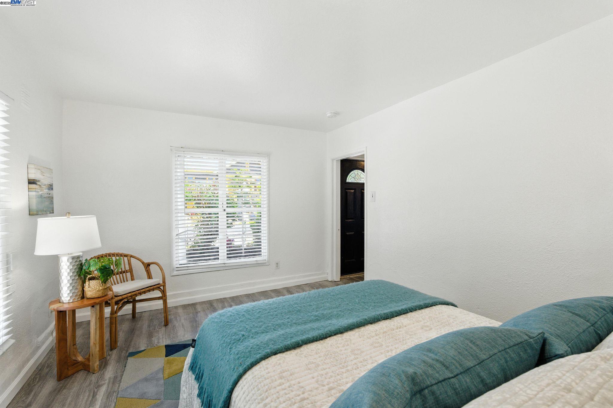 Detail Gallery Image 16 of 34 For 840 Oak St, Alameda,  CA 94501 - – Beds | – Baths
