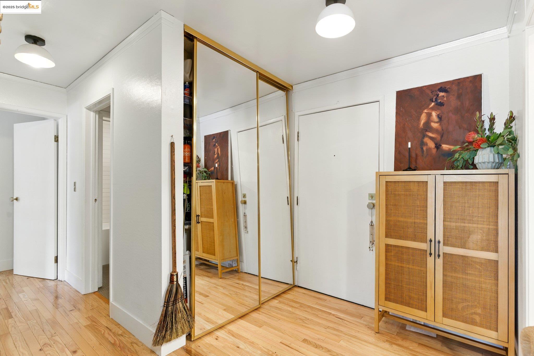 Detail Gallery Image 15 of 48 For 199 Montecito Ave #105,  Oakland,  CA 94610 - 2 Beds | 1 Baths