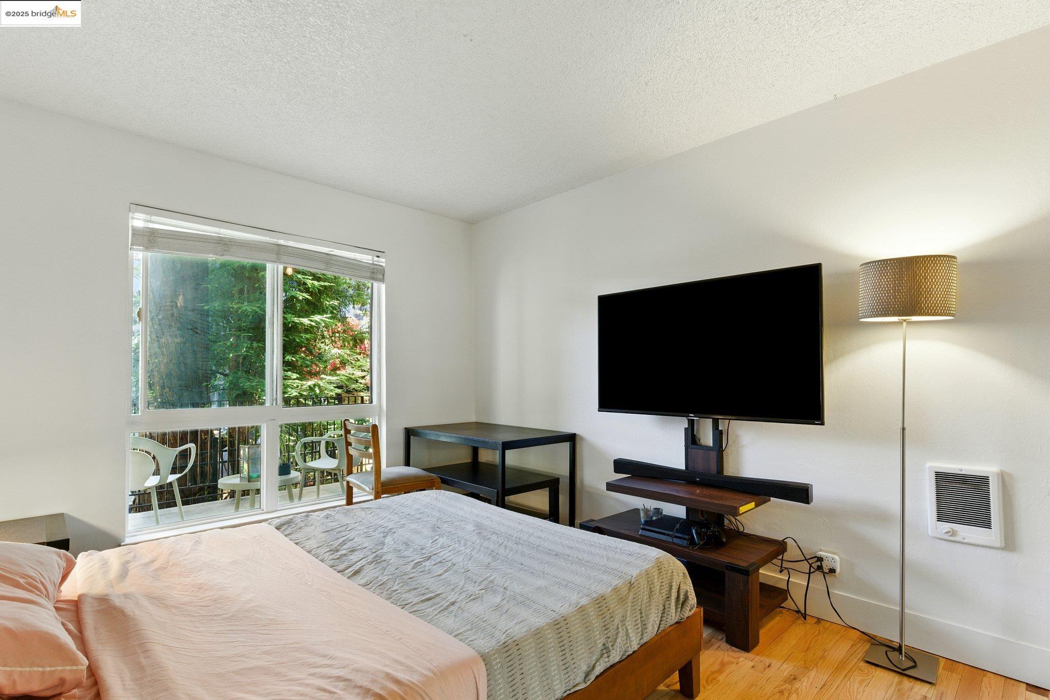 Detail Gallery Image 21 of 48 For 199 Montecito Ave #105,  Oakland,  CA 94610 - 2 Beds | 1 Baths