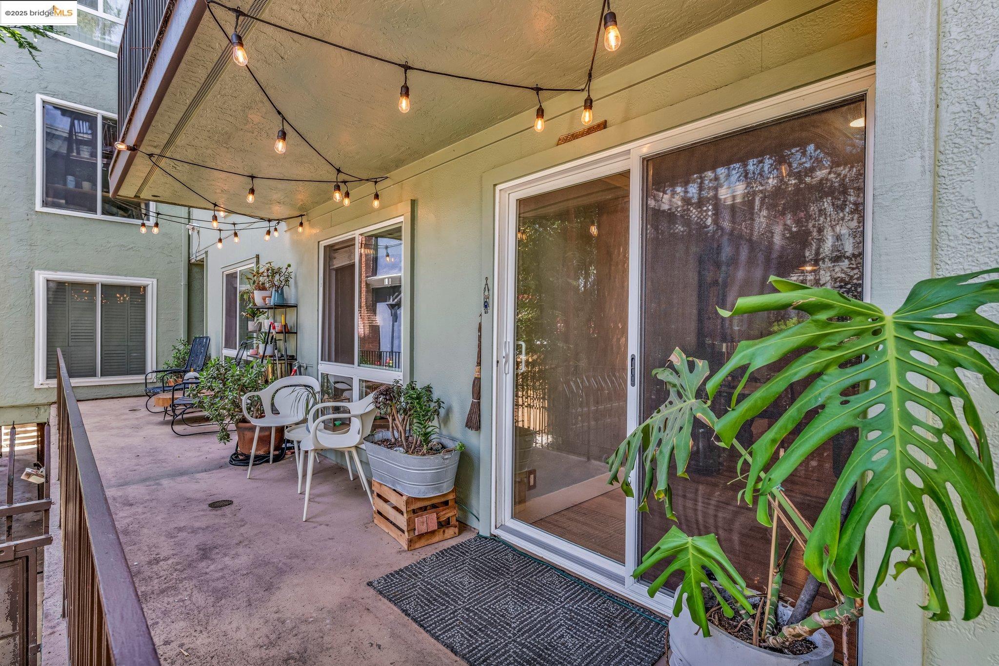 Detail Gallery Image 23 of 48 For 199 Montecito Ave #105,  Oakland,  CA 94610 - 2 Beds | 1 Baths