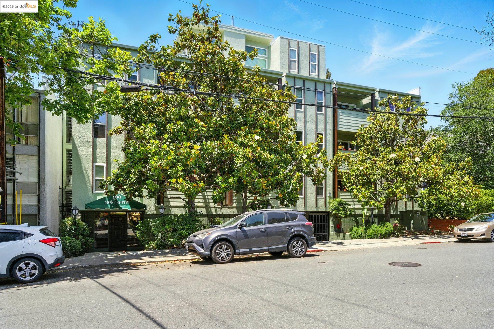 Detail Gallery Image 28 of 48 For 199 Montecito Ave #105,  Oakland,  CA 94610 - 2 Beds | 1 Baths