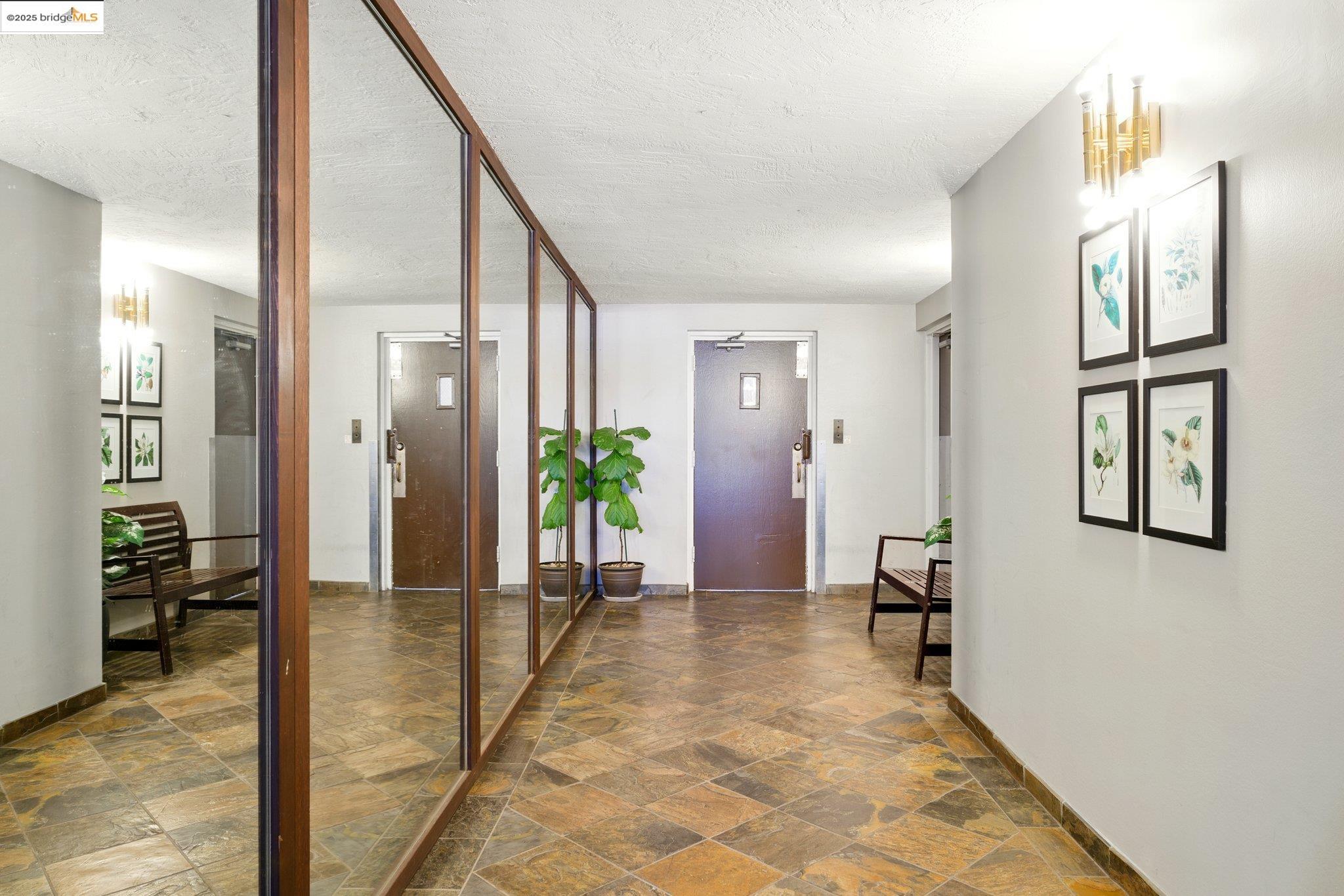 Detail Gallery Image 31 of 48 For 199 Montecito Ave #105,  Oakland,  CA 94610 - 2 Beds | 1 Baths