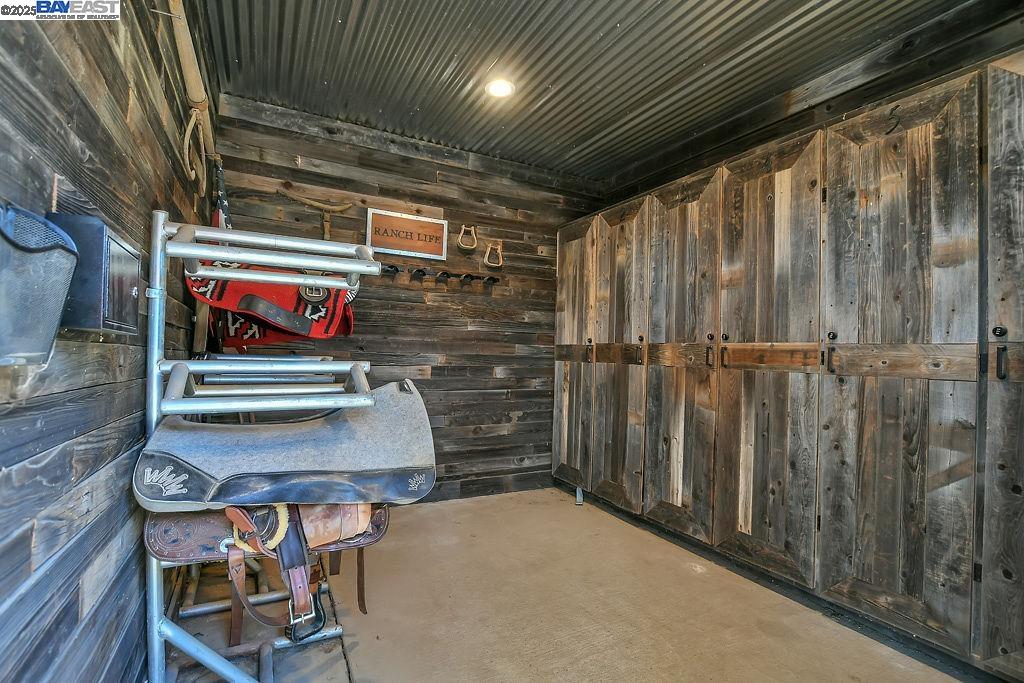 Detail Gallery Image 42 of 55 For 3335 Kellogg Creek Rd, Byron,  CA 94514 - 5 Beds | 4 Baths