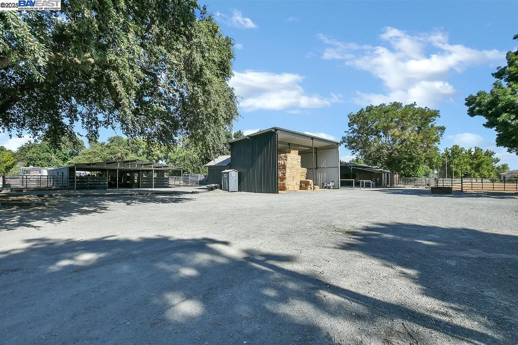Detail Gallery Image 51 of 55 For 3335 Kellogg Creek Rd, Byron,  CA 94514 - 5 Beds | 4 Baths