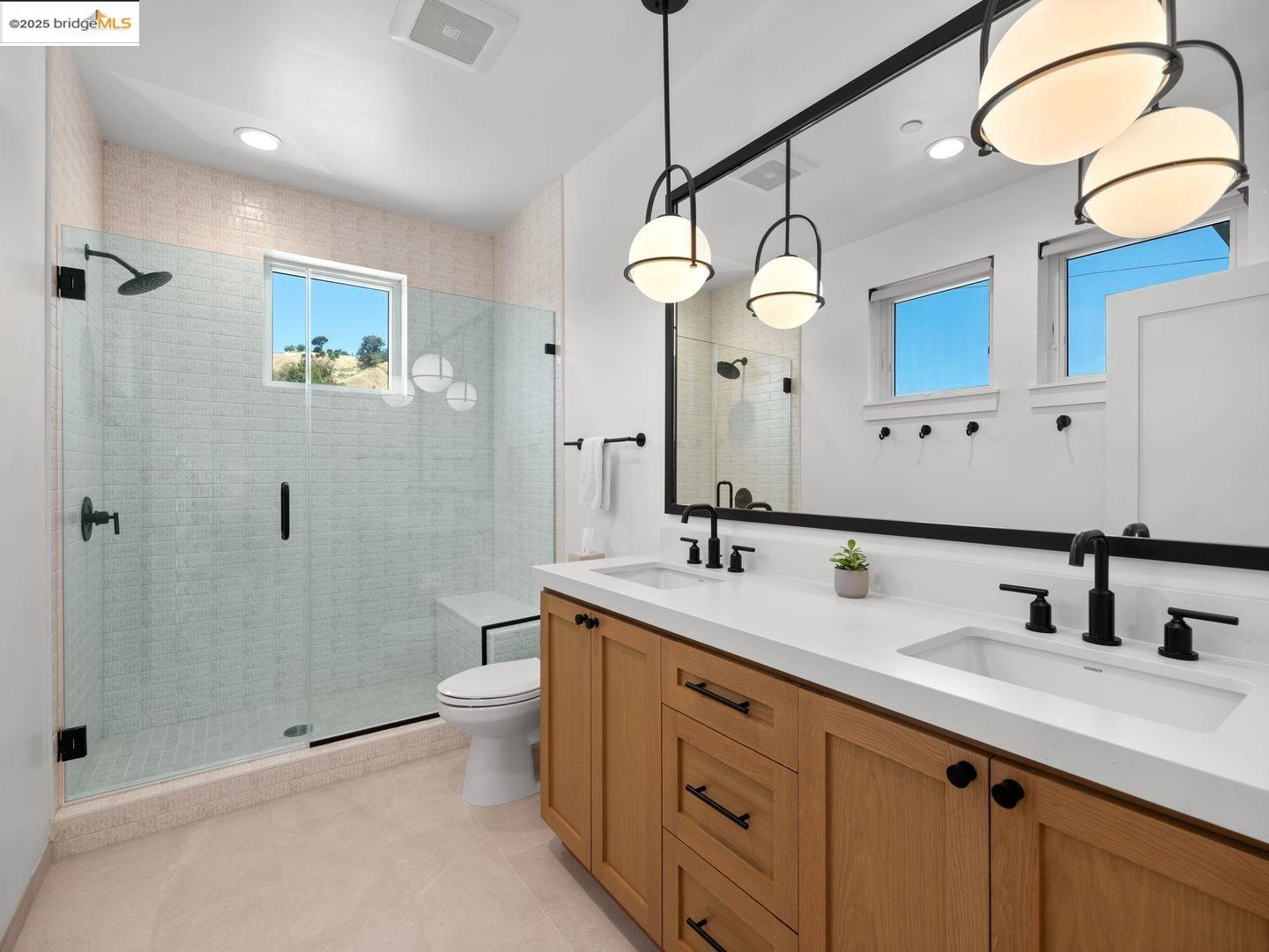Detail Gallery Image 20 of 30 For 924 Brown Ave, Lafayette,  CA 94549 - 2 Beds | 2/1 Baths