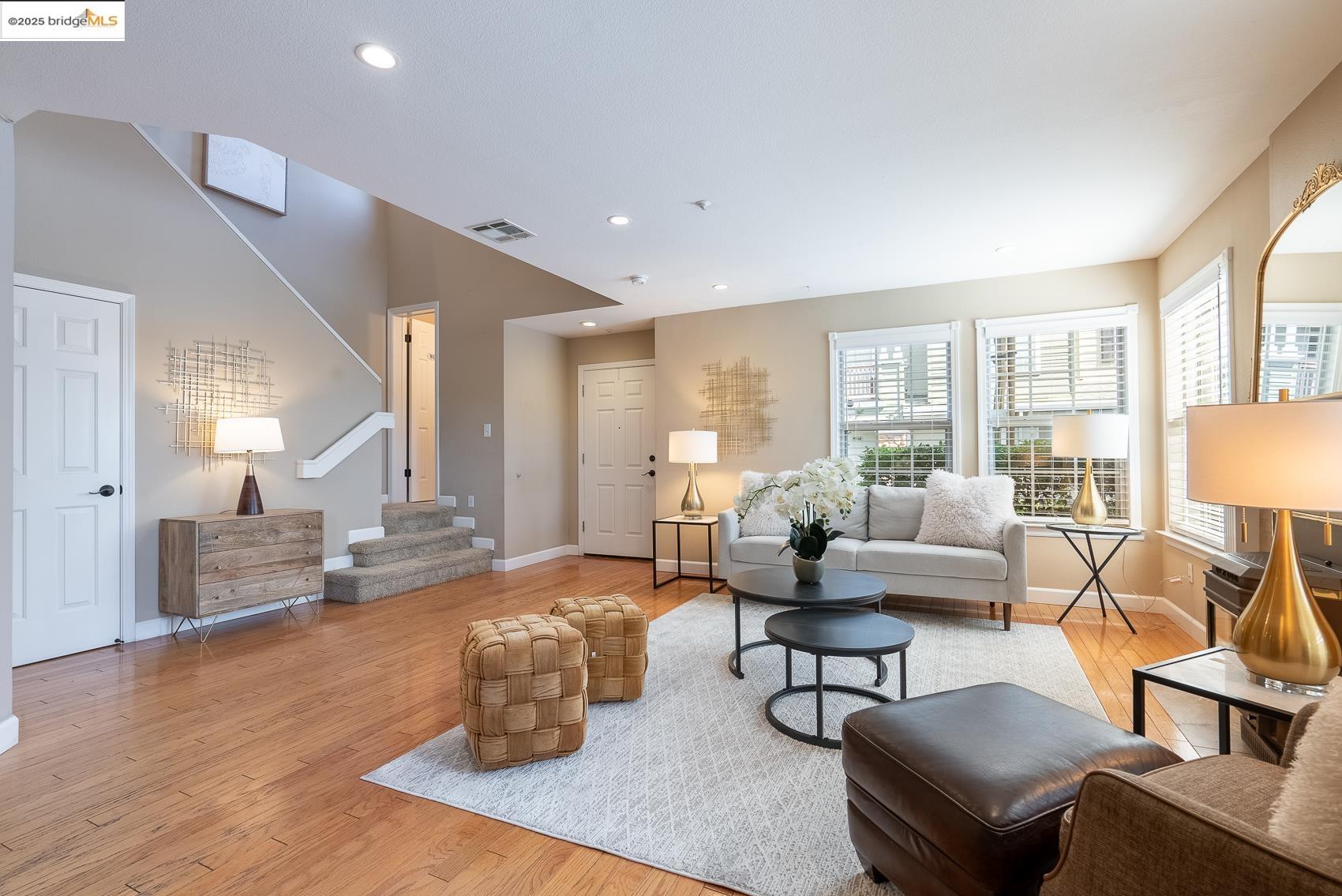 Photo #3: 41102044 Listing 