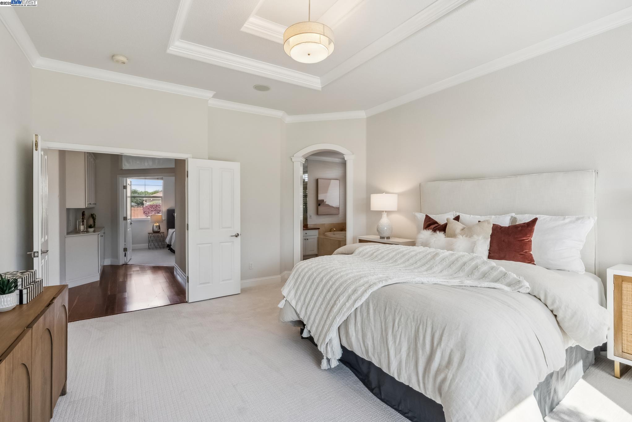Detail Gallery Image 26 of 60 For 3879 Blackstone Ct, Castro Valley,  CA 94542 - 6 Beds | 4/1 Baths