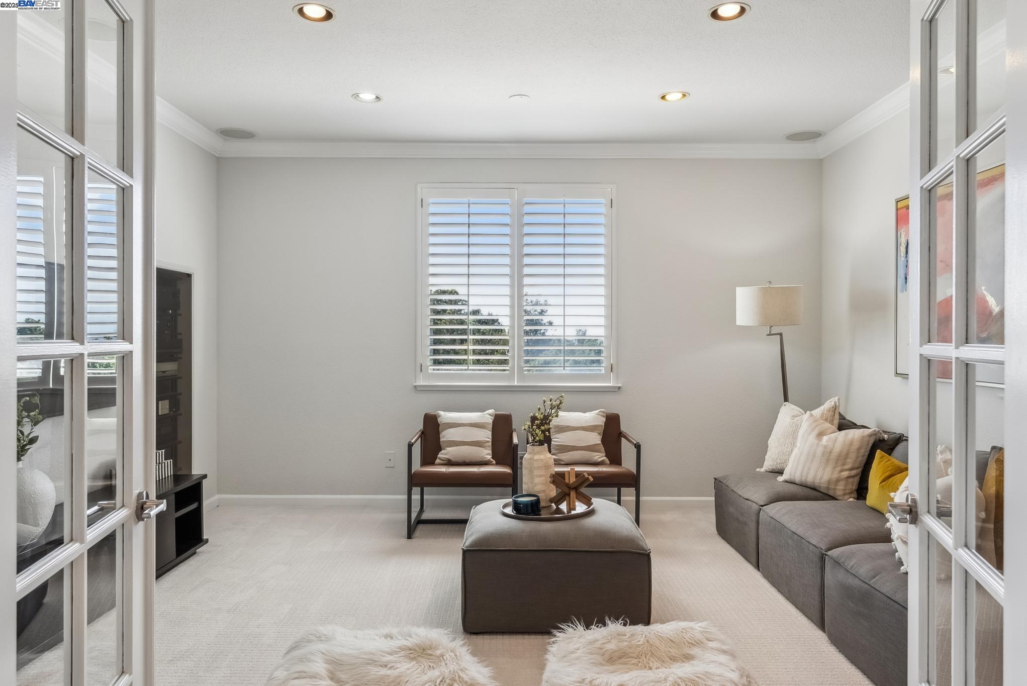 Detail Gallery Image 30 of 60 For 3879 Blackstone Ct, Castro Valley,  CA 94542 - 6 Beds | 4/1 Baths