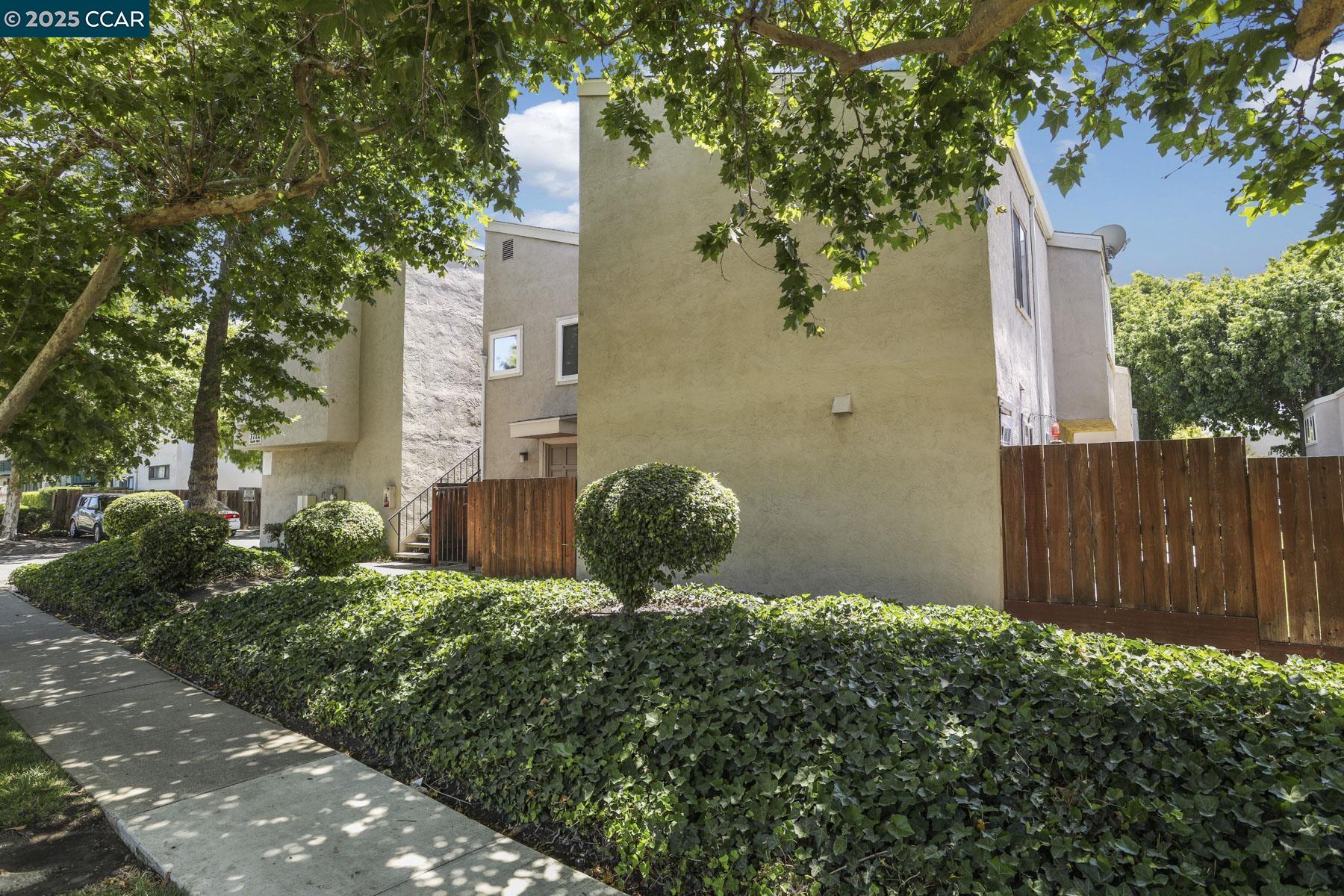 Photo #31: 41102058 Listing: Photo #31