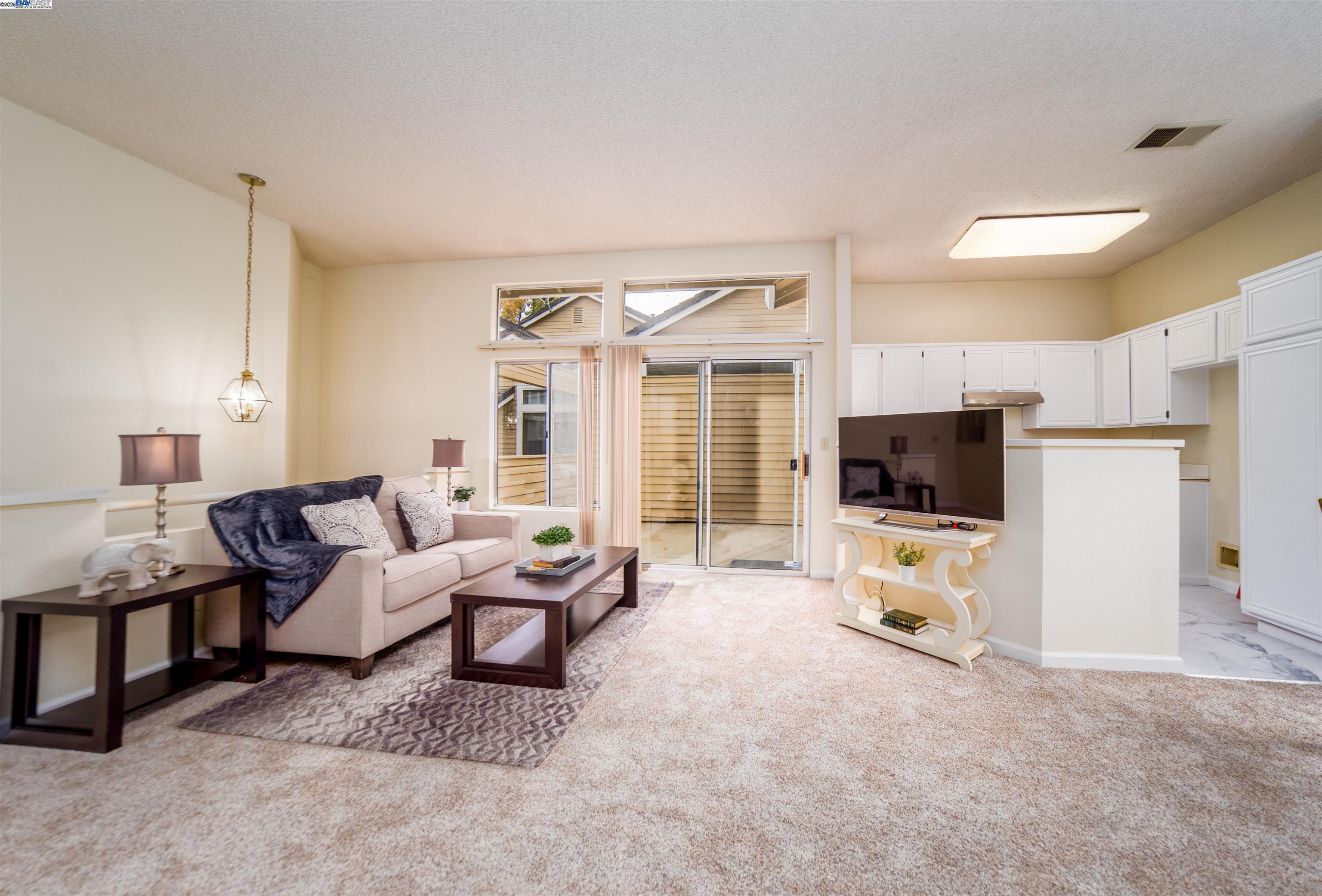 Photo #17: 41102059 Listing: Photo #17